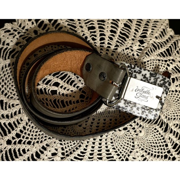 Isobelle Glass (Artist) 3D Belt Buckle and Dyed 41" Grey Belt. One of a Kind. - Picture 4 of 14